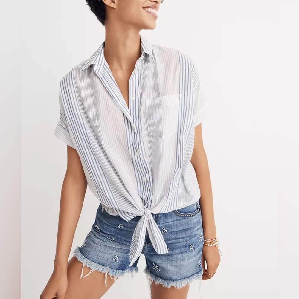 MADEWELL Short-Sleeve Tie-Front Striped Shirt size Large Blue and White - Picture 2 of 9